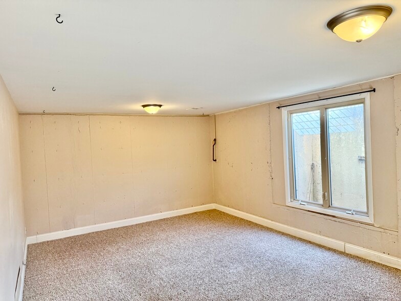 Basement with Egress - 1428 N Wood Ct