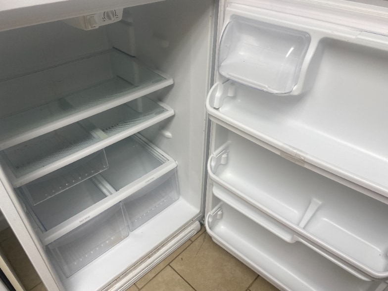 Building Photo - 400 Australian Way