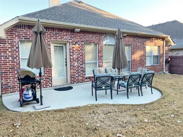 Building Photo - 1861 Carson Ln