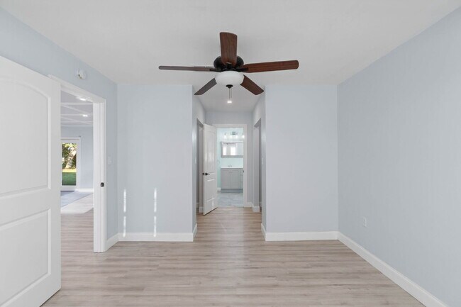Building Photo - 19 Eglin St
