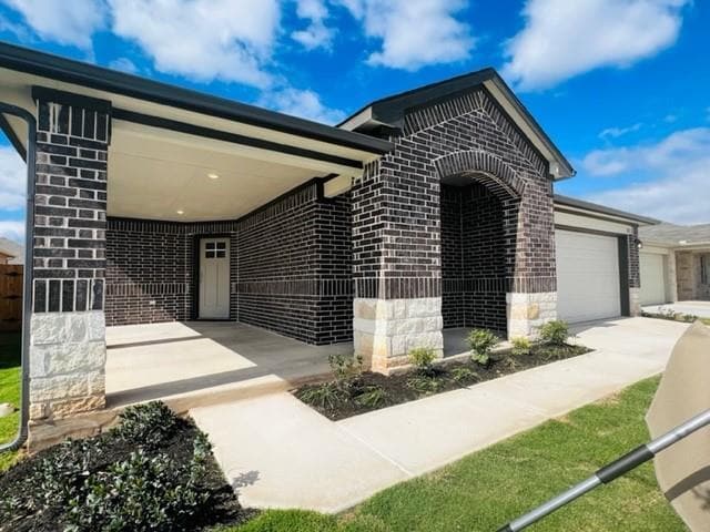 Building Photo - 803 Pease River Wy