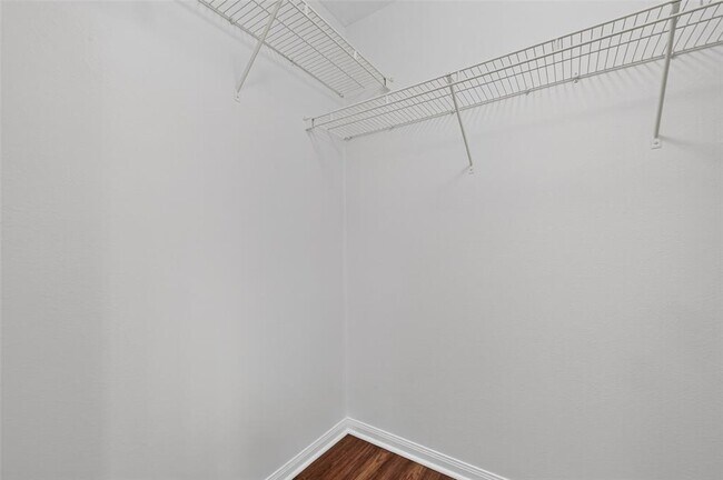 Building Photo - 11346 Glenforest Dr