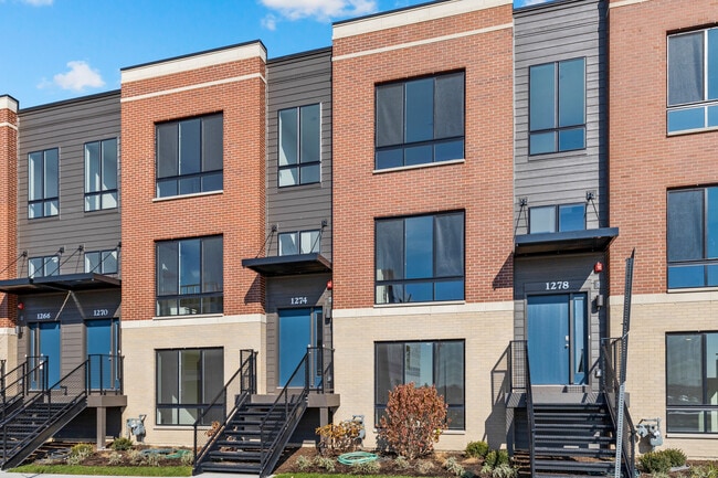 Building Photo - 1274 Catalina Ct.