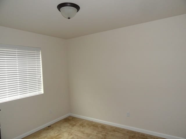 Building Photo - Newer 3 Bedroom 2 Bath Home in Tacoma
