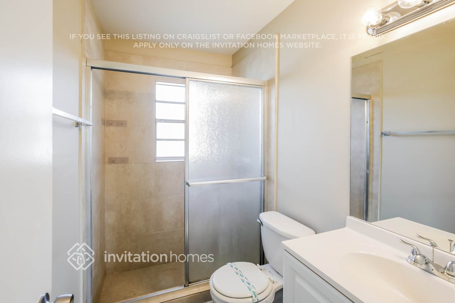 Building Photo - 10966 Winding Creek Way