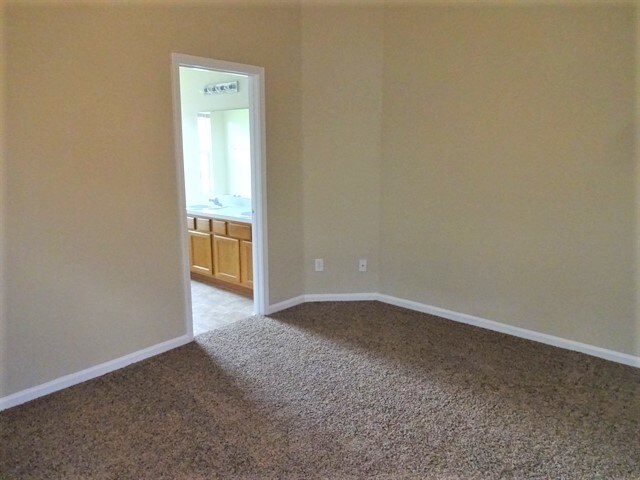 Building Photo - 9427 Arbor Oak Ln