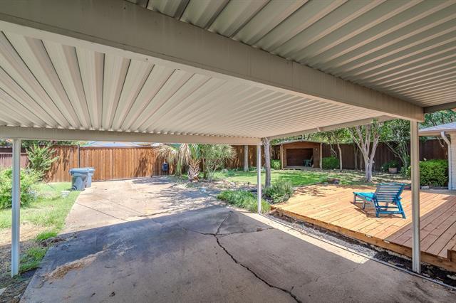 Building Photo - 3347 Latham Dr