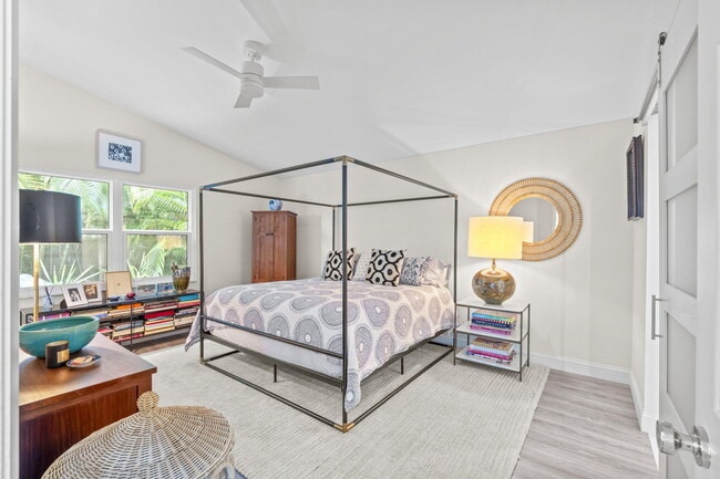 Building Photo - 2474 Bedford Mews Dr