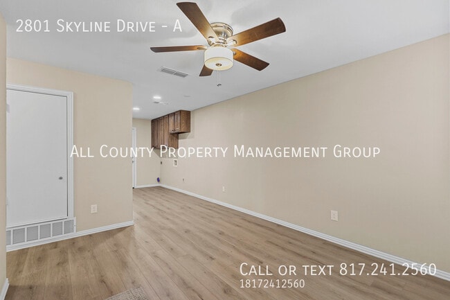 Building Photo - 2801 Skyline Dr