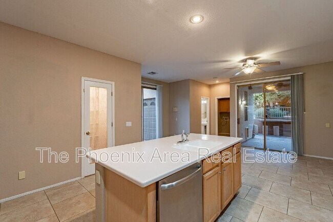 Building Photo - 1143 N Apollo Dr