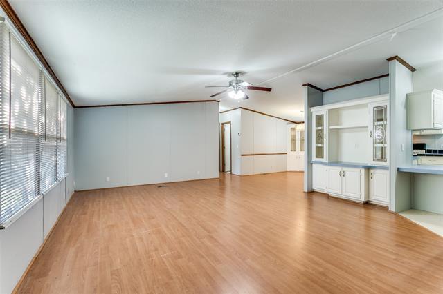 Building Photo - 1720 Hilltop Ln