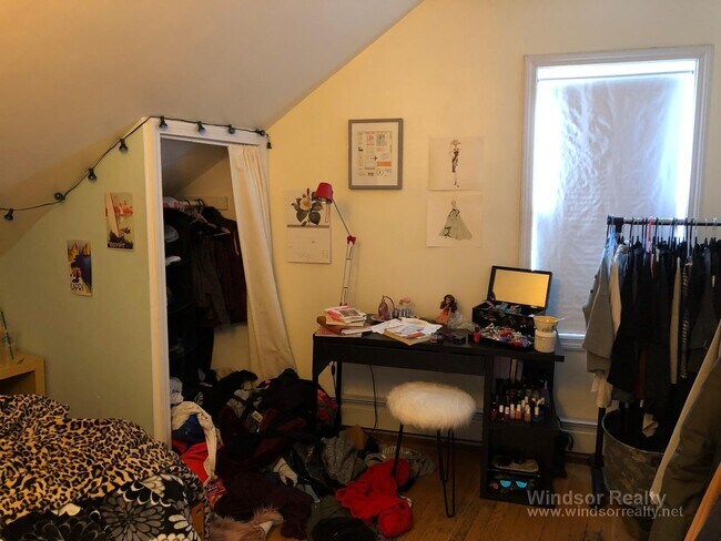 Building Photo - 650 Cambridge St