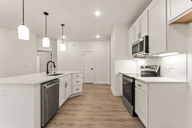 Building Photo - 18 Dumfries Ln