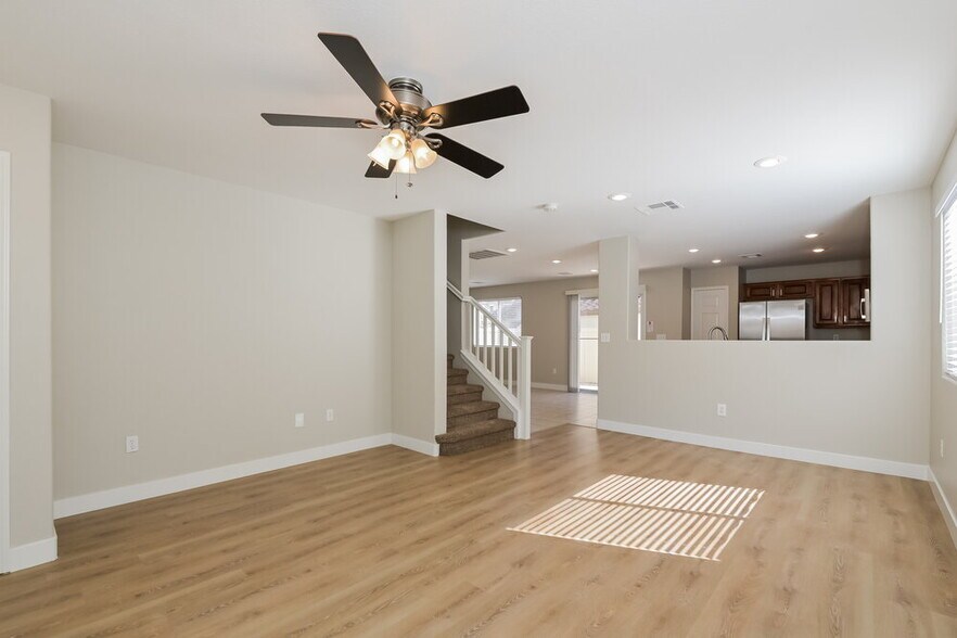 Building Photo - 9133 Spoonbill Ridge Pl