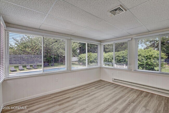 Building Photo - 125 Beechwood Ave