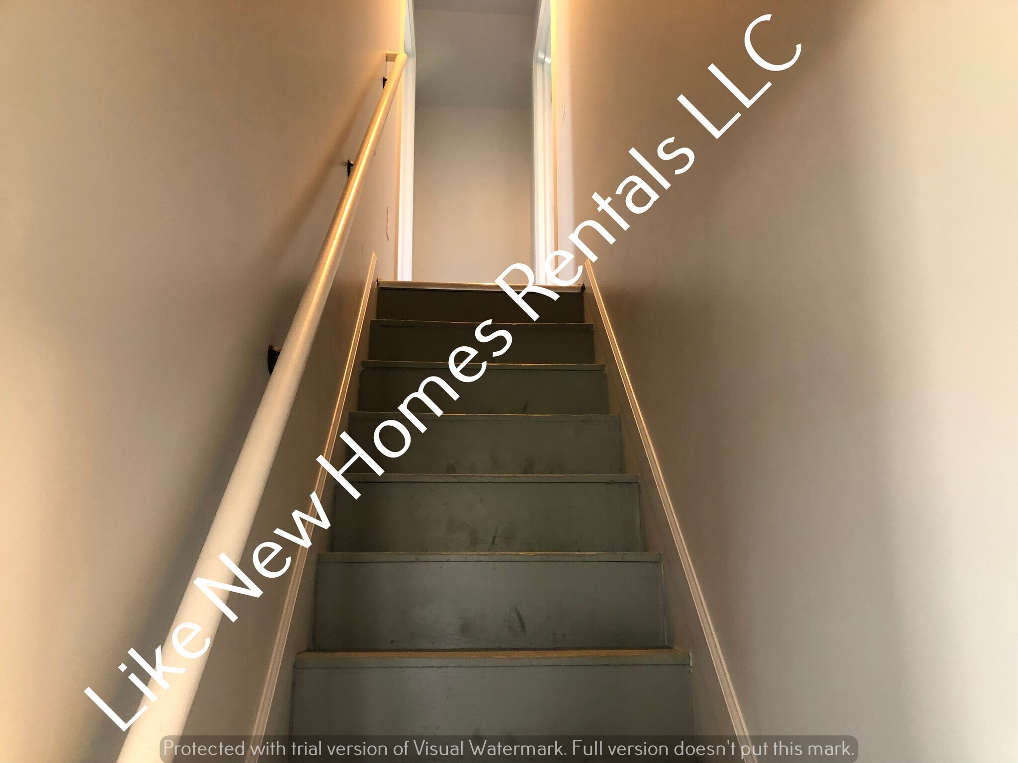 Building Photo - 3052 S Hollister Rd