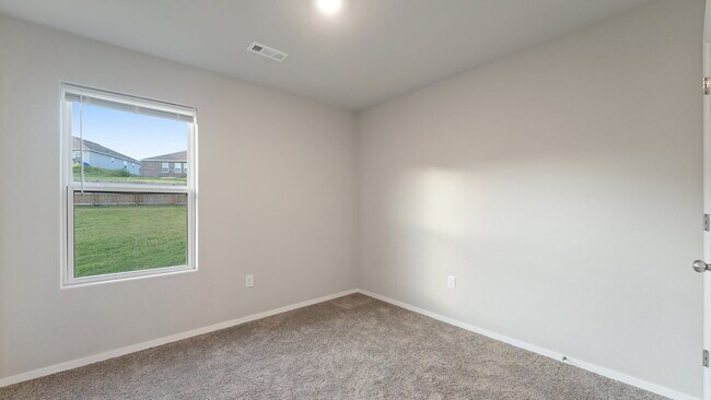 Building Photo - "Charming 4-Bedroom Home with Granite Touc...