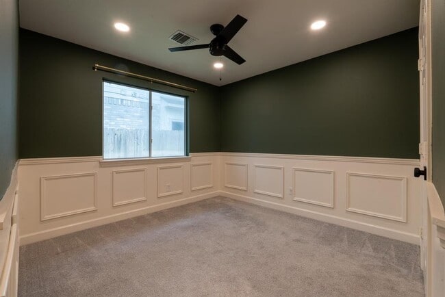 Building Photo - 17002 Analisa Cir