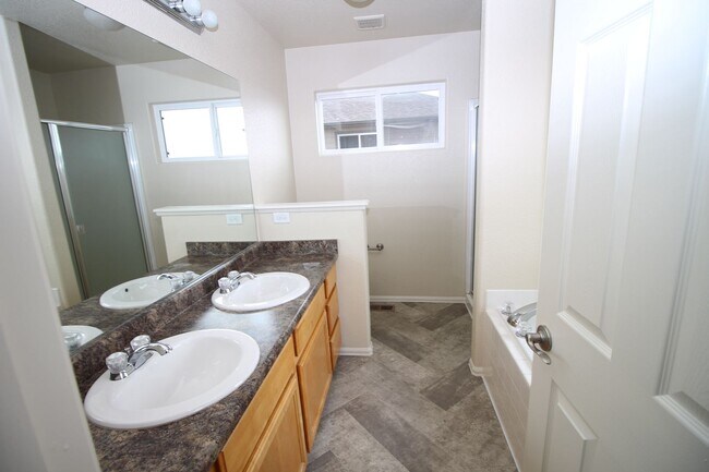Building Photo - 5923 Dancing Sun Way