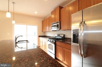 Building Photo - 13203 Getty Ln