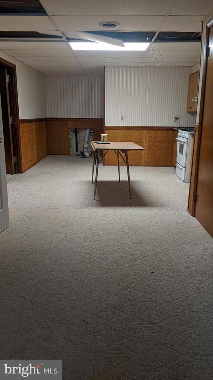 Building Photo - 594 Truce Rd