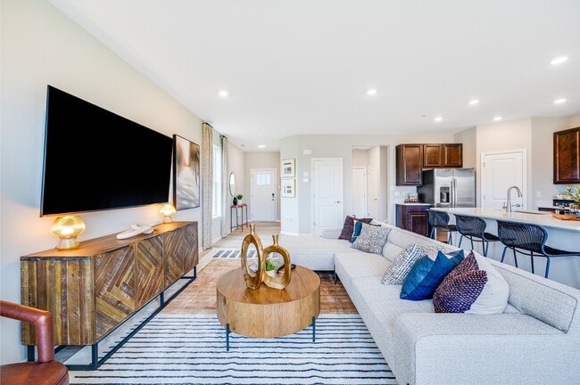 Building Photo - 1261 Glenmont St