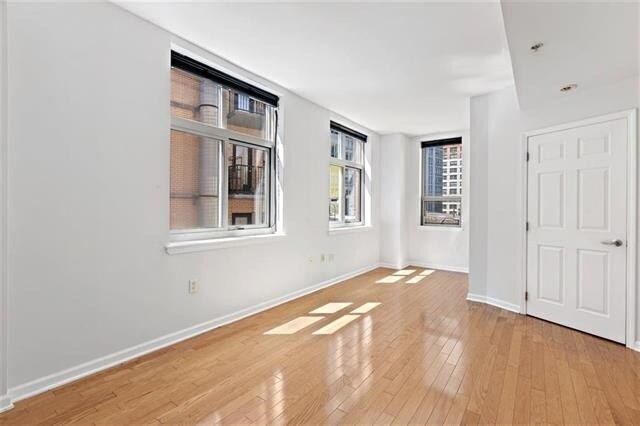 Building Photo - 143 Morgan St