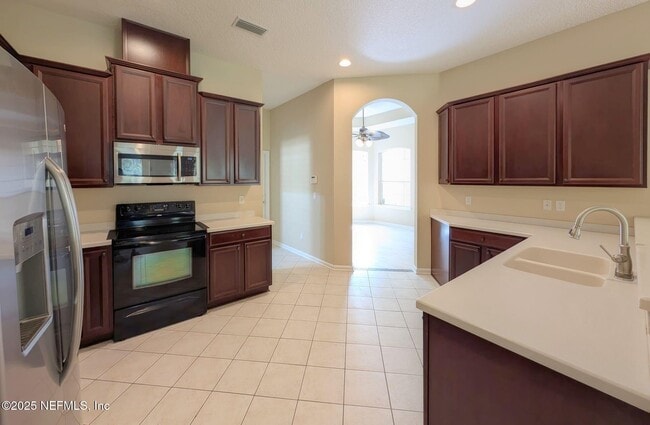 Building Photo - 5871 Brush Hollow Rd