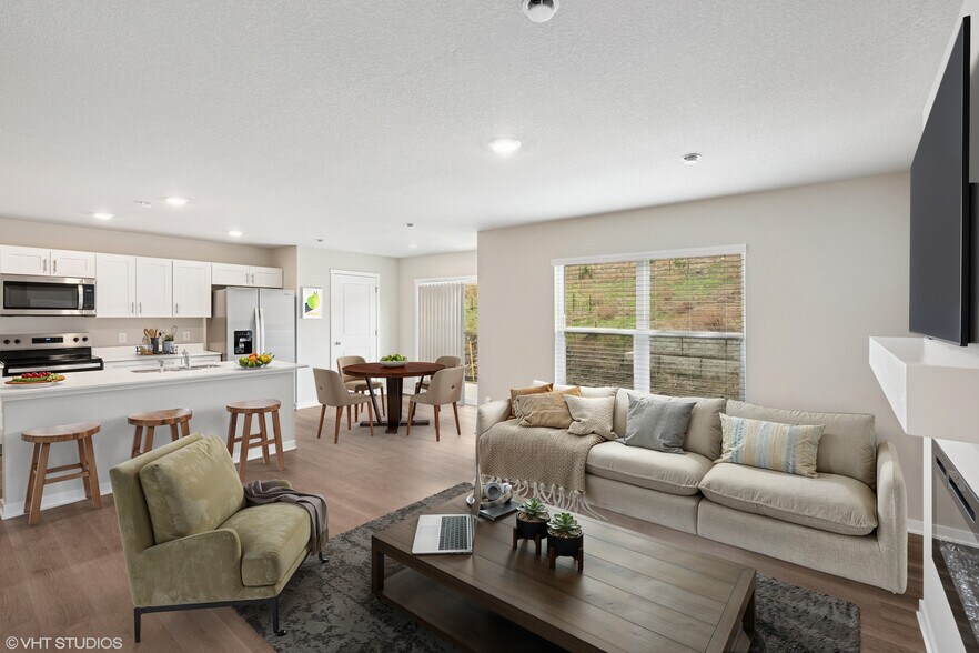 Building Photo - 356 Ember Dr