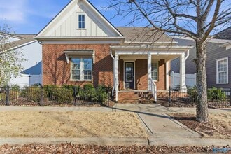 Building Photo - 125 Bur Oak Dr