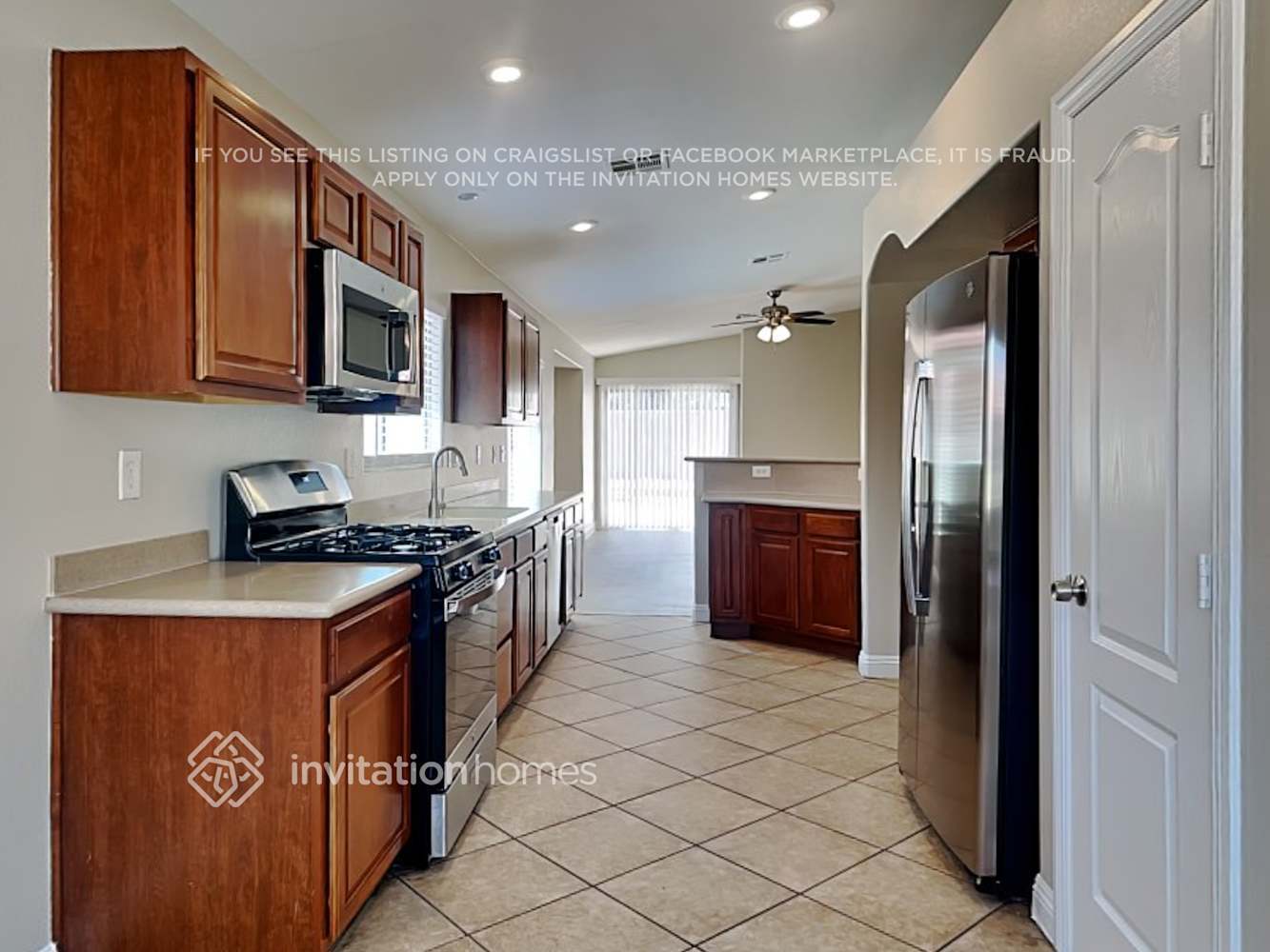 Building Photo - 2763 Bridleton Ave