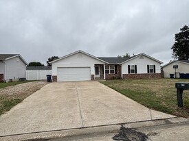 Building Photo - 271 Shellbark Dr