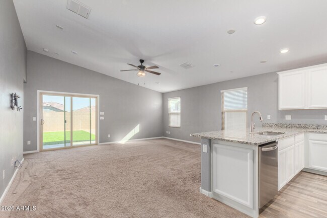 Building Photo - 12450 W Myrtle Ct