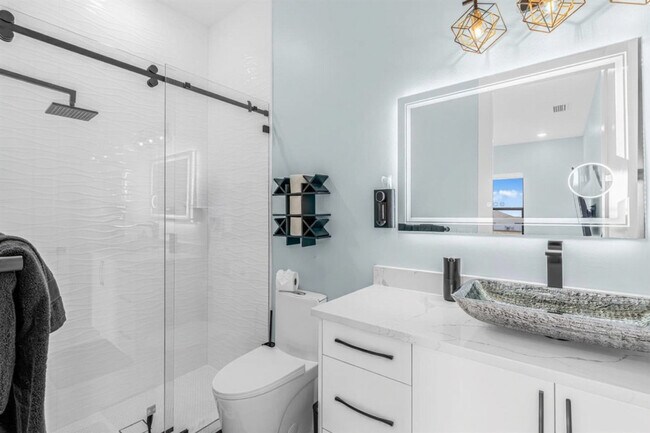 Building Photo - 3611 Gulfstream Pkwy