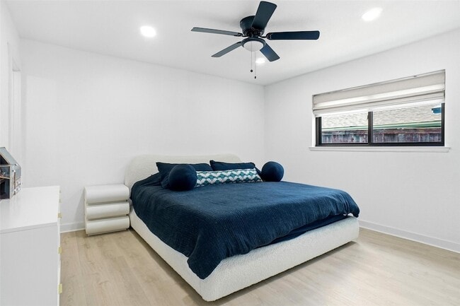 Building Photo - 1820 Castille Dr