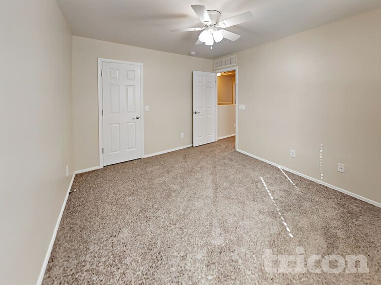 Building Photo - 8126 W Georgetown Way