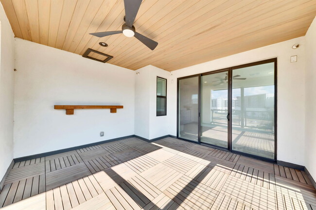 Building Photo - 4500 Freedom Dr