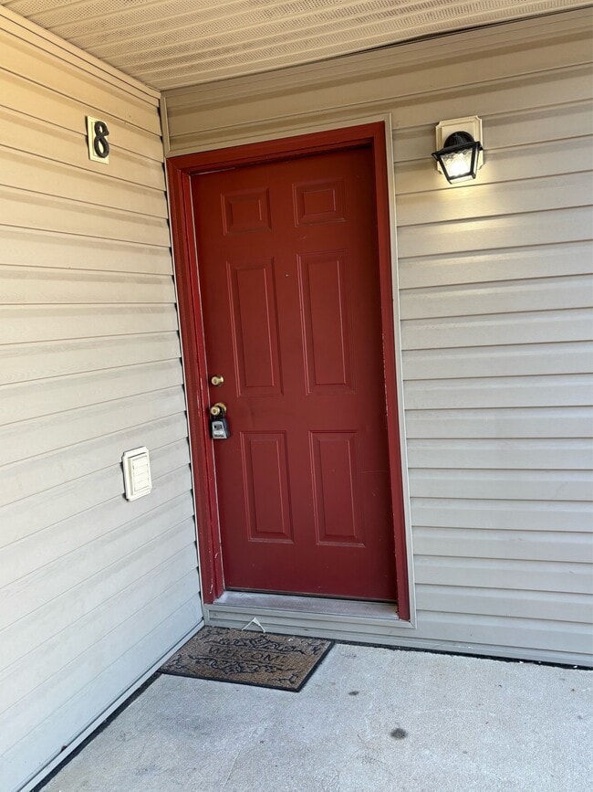 Building Photo - 6403 Starbrook Dr