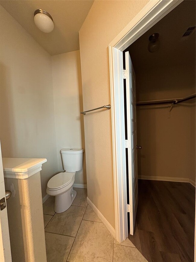 Building Photo - 713 Winnsboro Cove