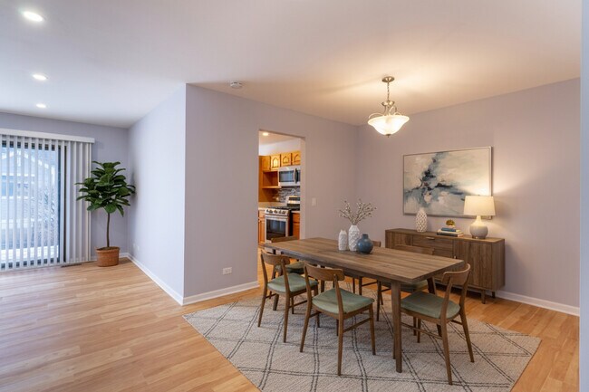 Building Photo - 49 Stanton Ct