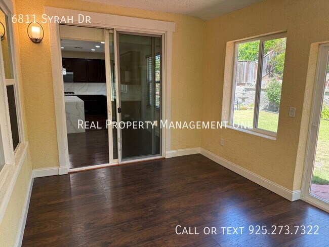 Building Photo - 6811 Syrah Dr