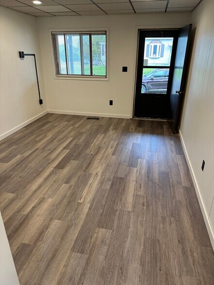 Living Room - 803 Bruner St