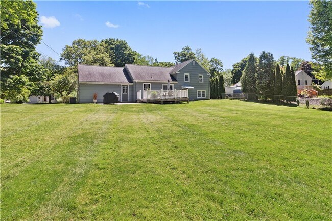 Building Photo - 39 Little Brook Dr