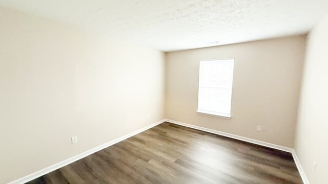 Building Photo - 2940 Carson Dr