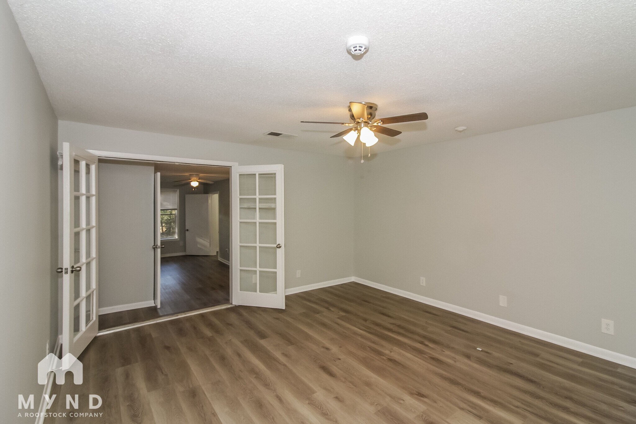 Building Photo - 2201 Montego Dr