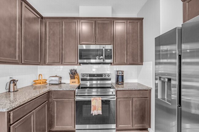 Building Photo - 13005 Centaurus Ct