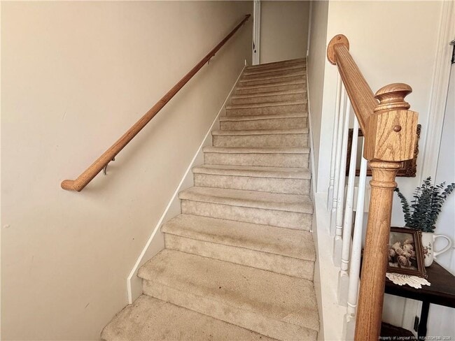 Building Photo - 234 Pender Rd