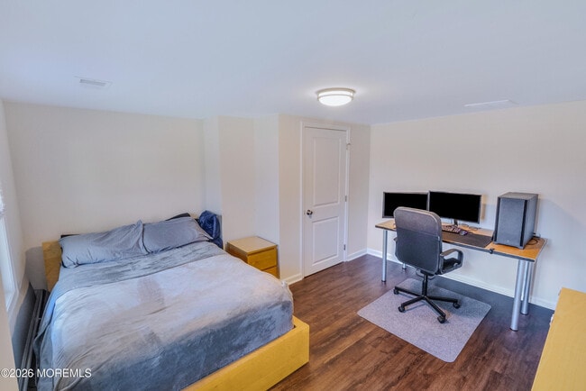 Building Photo - 26 Toms River Rd