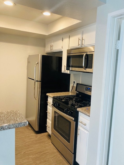 Building Photo - 2642 S Sepulveda Blvd