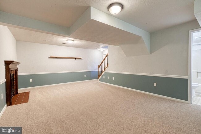 Building Photo - 1610 Brimfield Cir